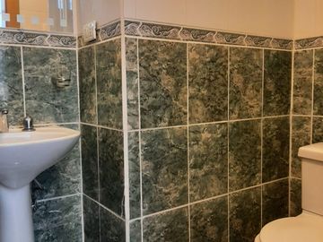 BAJAMOS EL PRECIO !! - COMERCIAL - QUITO NORTE - ANGEL LUDEÑA - VENDO CASA - OPORTUNIDAD !!