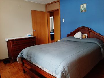 BAJAMOS EL PRECIO !! - COMERCIAL - QUITO NORTE - ANGEL LUDEÑA - VENDO CASA - OPORTUNIDAD !!