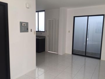 CASAS  EN VENTA  EN URBANIZACIÓN  DE PORTOVIEJO VIA A SANTA ANA