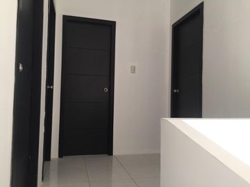 CASAS  EN VENTA  EN URBANIZACIÓN  DE PORTOVIEJO VIA A SANTA ANA