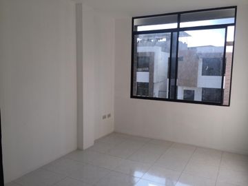 CASAS  EN VENTA  EN URBANIZACIÓN  DE PORTOVIEJO VIA A SANTA ANA