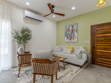 Condo con rooftop y alberca común, pre-construcción, venta, El Tezal, Cabo San Lucas