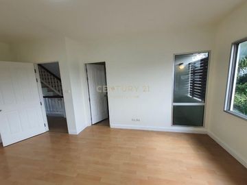 Townhome for sale, Town Plus Village, Huamark, Krungthep Kreetha 7, fully furnished. Ready to move in/52-TH-65109