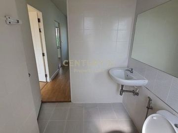 Townhome for sale, Town Plus Village, Huamark, Krungthep Kreetha 7, fully furnished. Ready to move in/52-TH-65109