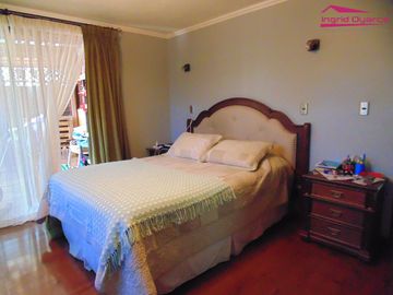 Se vende hermosa casa ubicada en Parque Residencial Barcelona Chillán