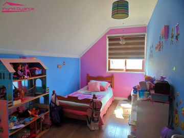 Se vende hermosa casa ubicada en Parque Residencial Barcelona Chillán