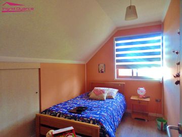 Se vende hermosa casa ubicada en Parque Residencial Barcelona Chillán