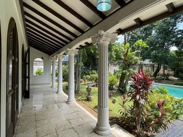 RUMAH at Jl KEMANG TIMUR, JAKSEL