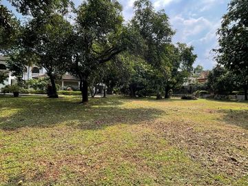 RUMAH at Jl KEMANG TIMUR, JAKSEL