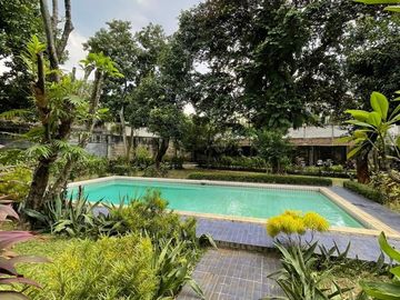 RUMAH at Jl KEMANG TIMUR, JAKSEL