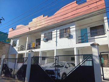 3 Doors Apartment with Roofdeck for Sale in Pusok Lapulapu Cebu