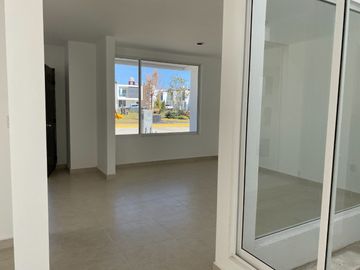 Descubre la Comodidad y Elegancia en esta Casa al Sur de Pachuca