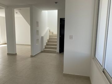 Descubre la Comodidad y Elegancia en esta Casa al Sur de Pachuca