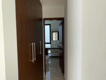 SE VENDE EN OPORTUNIDAD PENTHOUSE EN LOMAS DE ANGELOPOLIS
