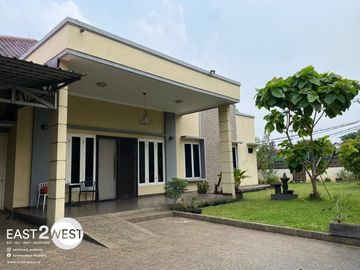 Dijual Rumah Jalan Kelapa Hijau Raya Duren Sawit Jakarta Timur Bagus Lokasi Nyaman Aman Bebas Banjir Sangat Strategis