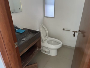 CASA 3 RECAMARAS FRACCIONAMIENTO VALLE IMPERIAL, ZAPOPAN, JALISCO