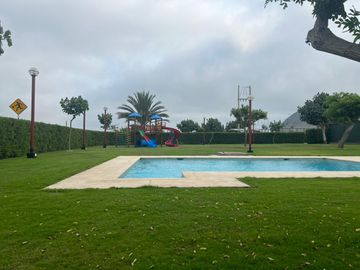 Venta Lote en Sur de Lima, zona Mala en Condominio Praderas del Sur. Ideal para familia y construir una casa de campo.