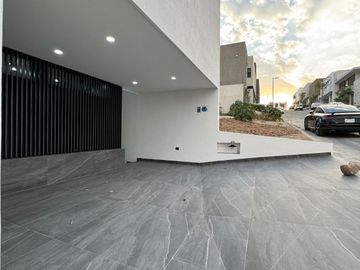 CASA EN VENTA LOMAS III EL MOLINO