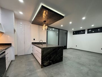 CASA EN VENTA LOMAS III EL MOLINO