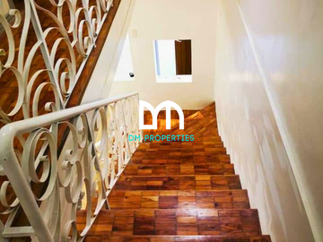 For Sale: 3-Storey Townhouse at Teacher's Village, Quezon City
