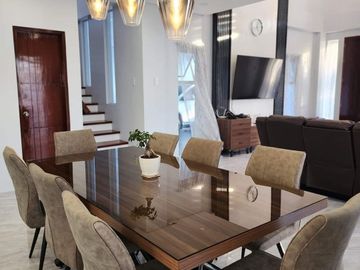 Beautiful 2 Storey Open Canept House For Sale In A Private Subdivision