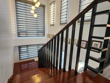 Beautiful 2 Storey Open Canept House For Sale In A Private Subdivision