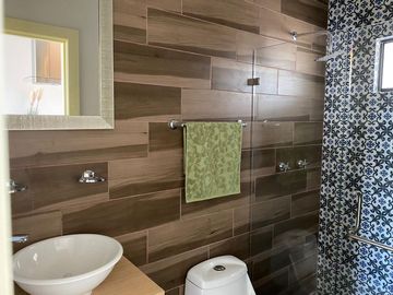 EXCELENTE DEPARTAMENTO AL SUR DE PACHUCA CON CISTERNA