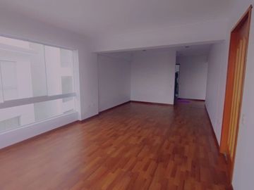 VENDO HERMOSO Y AMPLIO DUPLEX CERCA AL CLUB INTERNACIONAL 410M2