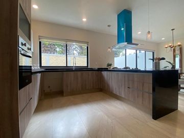 CASA EN VENTA METEPEC CERCA DEL PARQUE BICENTENARIO
