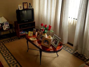 Venta de hermosa Casa en exclusiva zona de Miraflores con amplio jardin