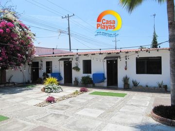 Casa con Vista Al Mar de Venta en Playas, Vía a Data.