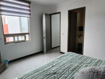 Casa en Venta de 3 Pisos, en Residencial Los Cedros, en Pachuca, Hidalgo.