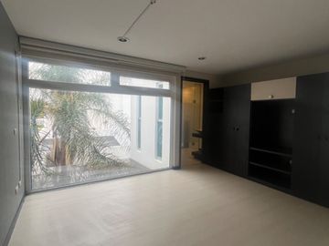 CASA EN VENTA CLUSTER  999 LOMAS DE ANGELOPOLIS
