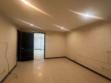 CASA EN VENTA CLUSTER  999 LOMAS DE ANGELOPOLIS