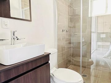 Venta de casa en Pachuca, 3 Recamaras con Roof Garden en Zona Plateada y Galerias Pachuca