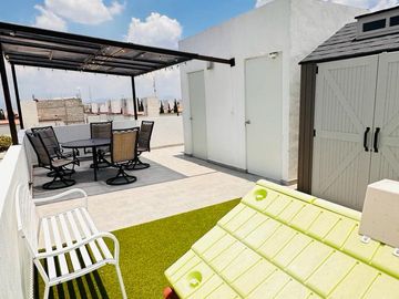 Venta de casa en Pachuca, 3 Recamaras con Roof Garden en Zona Plateada y Galerias Pachuca