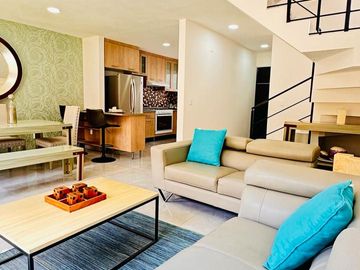 Venta de casa en Pachuca, 3 Recamaras con Roof Garden en Zona Plateada y Galerias Pachuca