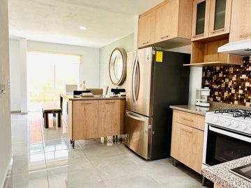 Venta de casa en Pachuca, 3 Recamaras con Roof Garden en Zona Plateada y Galerias Pachuca