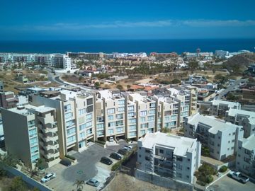 Penthouse vista al mar, jacuzzi, alberca común, venta, Fonatur, San José del Cabo.