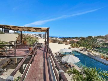 Penthouse vista al mar, jacuzzi, alberca común, venta, Fonatur, San José del Cabo.