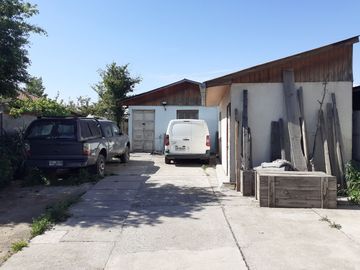 VENDO GALPON CON ESTACIONAMIENTO  -   BRISAS DEL MAIPO - LA CISTERNA