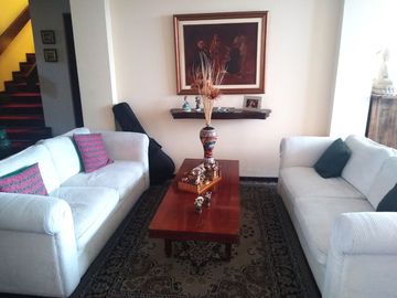 MIRAFLORES CALLE MIGUEL ALJOVIN 414 URB EL ROSEDAL VENTA CASA 5 DORM 6 BAÑOS GARAGE 2 AUTOS