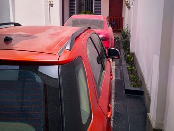 MIRAFLORES CALLE MIGUEL ALJOVIN 414 URB EL ROSEDAL VENTA CASA 5 DORM 6 BAÑOS GARAGE 2 AUTOS