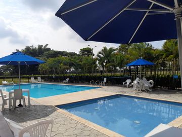 APARTAMENTO EN VENTA ENTRE LAGOS JAMUNDI ALFAGUARA