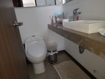 APARTAMENTO EN VENTA ENTRE LAGOS JAMUNDI ALFAGUARA