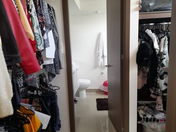 APARTAMENTO EN VENTA ENTRE LAGOS JAMUNDI ALFAGUARA