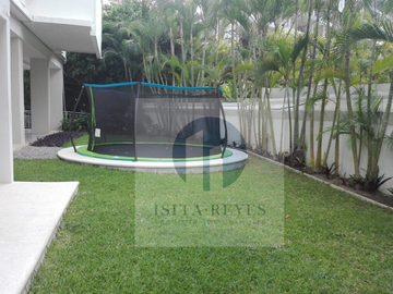 VENTA DE EXCELENTE DEPARTAMENTO EN CONDOMINIO GOLETA VISTA A LA BAHÍA