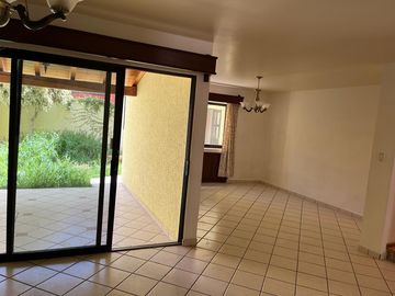 CASA EN VENTA EN TEJEDA EN EXCELENTES CONDICIONES