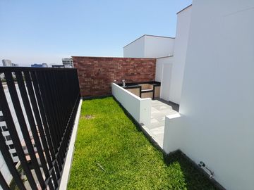 Venta Departamento c/terraza 2 Dormitorios Miraflores