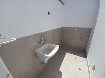 Venta Departamento c/terraza 2 Dormitorios Miraflores